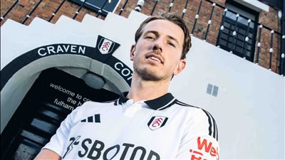 رسميا.. فولهام يعلن ضم النرويجي ساندر بيرج من بيرنلي