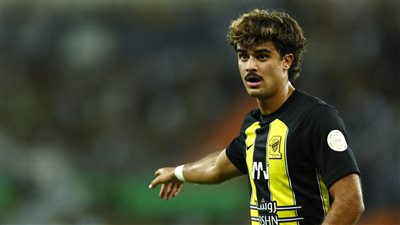 رين الفرنسي يفاوض الاتحاد السعودي من أجل البرتغالي جوتا