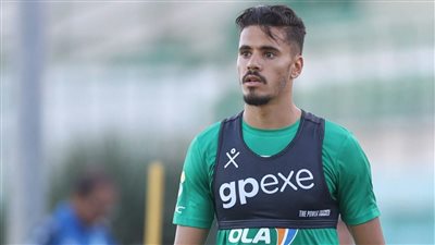 لتعويض أحمد فتوح.. من هو محمود بن تايك لاعب الزمالك المنتظر؟
