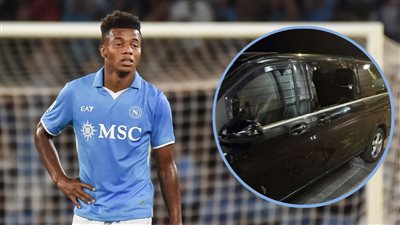 نجم نابولي يتعرض لسطو مسلح عقب مواجهة بارما بالدوري الإيطالي (صور)