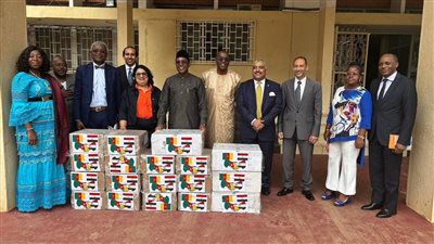 مصر تقدم منحة دوائية للكاميرون لمكافحة انتشار فيروس (C)