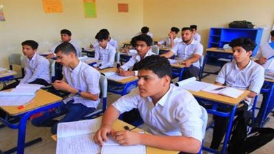 حقيقة تأجيل الدراسة 2025 في المدارس المصرية