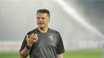 بعد الأزمة المفاجئة.. الإسماعيلي يكشف تطورات الحالة الصحية لمدربه إيهاب جلال