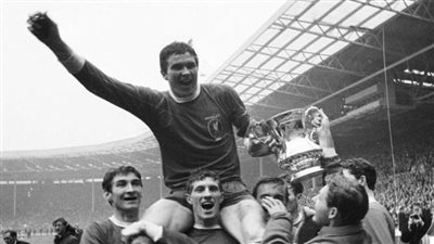 بسبب الزهايمر.. وفاة أسطورة ليفربول عن عمر 86 عاما