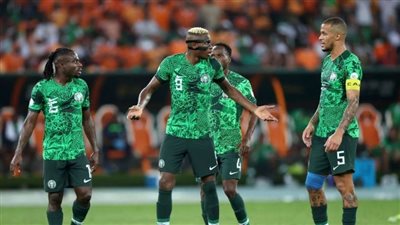 أوسيمين يقود نيجيريا لاكتساح بنين بثلاثية في تصفيات أمم إفريقيا
