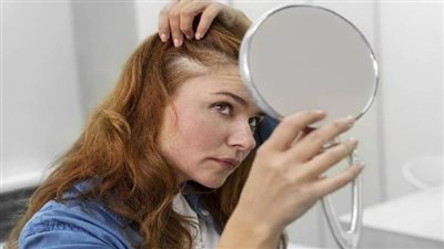 علاج ظهور الشعر الأبيض في سن الثلاثين بـ 3 خطوات فقط