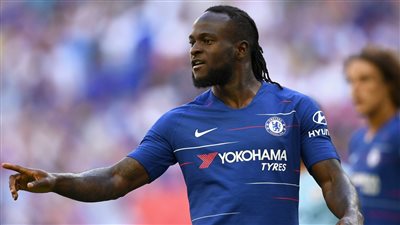 من بوابة لوتون تاون.. فيكتور موسيس يعود مجددا إلى الدوري الإنجليزي