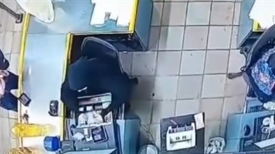  لحظة انفجار أجهزة بيجر في عناصر حزب الله.. فما هي أجهزة البيجر Pager؟ (فيديو)