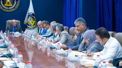  رئاسة الانتقالي الجنوبي باليمن تقف أمام آخر التطورات العسكرية في جبهات شمال محافظتي لحج والضالع (صور)