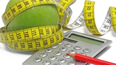 حساب السعرات الحرارية التي يحتاجها الجسم.. الكمية الموصي بها للرجال والنساء