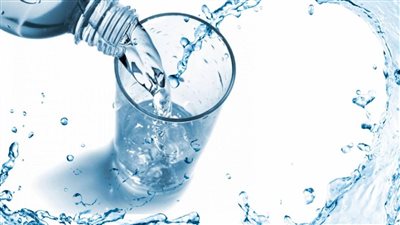 لتجنب ترسبات المواسير القديمة فى منزلك.. طريقة تنقية المياه دون فلتر 