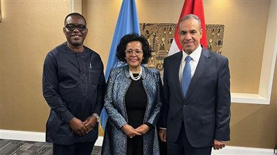 وزير الخارجية والهجرة يلتقي مع المديرة التنفيذية لوكالة الاتحاد الإفريقي للتنمية 