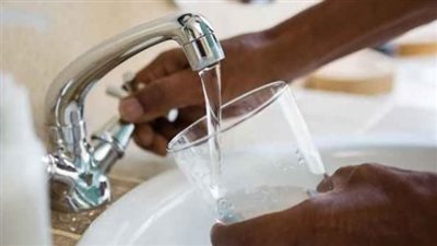 حقيقة تلوث مياه الشرب بالإسكندرية.. رئيس الشركة يوضح نتيجة سحب العينات