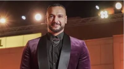 أحمد خالد صالح يحيي ذكرى وفاة والده بكلمات مؤثرة