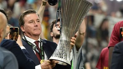 بعد روما.. عائلة فريدكين تتوصل لاتفاق للاستحواذ على إيفرتون الإنجليزي