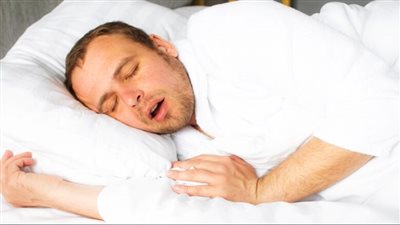 طريقة النوم الصحيحة عند انسداد الأنف.. 5 خطوات مهمة