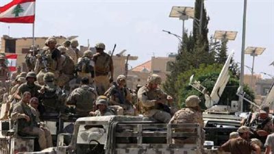 مقتل جندي لبناني وإصابة 18 آخرين في غارة إسرائيلية على مركز للجيش