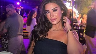 ميرنا نور الدين بفستان أسود أنيق في أحدث ظهور.. انظر ما قاله الجمهور 