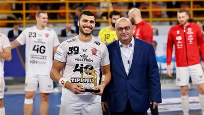 المصري الخامس.. يحيى الدرع يقود فيزبريم المجري لحصد كأس العالم للأندية لكرة اليد