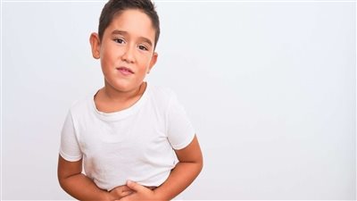 أسباب البراز الأسود وعلاجه.. مؤشر خطر في هذه الحالات