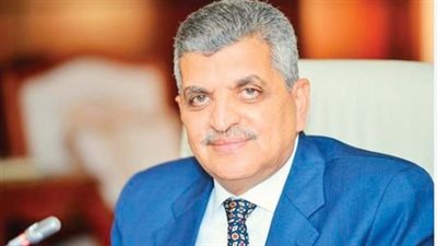  الفريق أسامة ربيع: قناة السويس ستظل الخيار الأول لكبرى الخطوط الملاحية