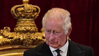 الملك تشارلز الثالث والملكة كاميلا يعربان عن صدمتهما من هجوم مانشستر المروع