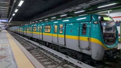 ما هي الاشتراكات الشهرية لكبار السن في الخط الثالث للمترو؟