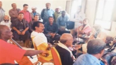 نائب رئيس انتقالي محافظة أبين يتفقد استعدادات الفرق الفنية لإحياء ذكرى 14 أكتوبر 