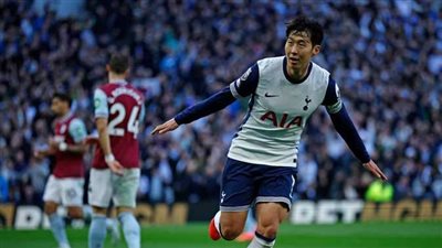 توتنهام يكتسح وست هام برباعية مثيرة في الدوري الإنجليزي