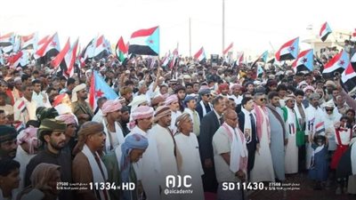 دلالات ورسائل عدة.. ماذا يعني الاحتفاء الشعبي الحاشد والكبير في محافظة المهرة؟