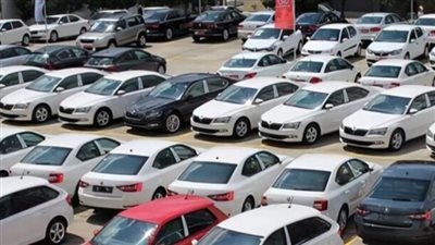 ما هو حجم الواردات في قطاع السيارات في مصر؟
