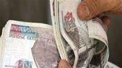 للموظفين وأصحاب المعاشات.. تفاصيل زيادة المرتبات والمعاشات
