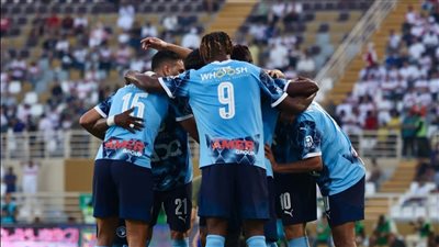 بيراميدز يحافظ على صدارة الدوري المصري بفوز قاتل على حرس الحدود