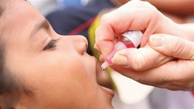 جدول تطعيم الأطفال ضد شلل الأطفال.. سن كام؟