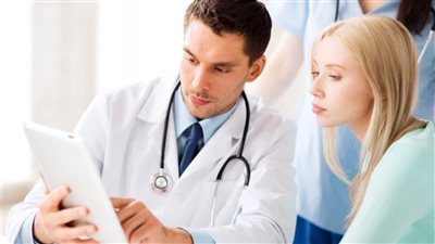 أسباب ظهور الأكياس الدهنية وخطوات علاجها منزليًا