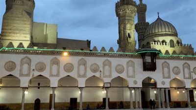موعد أذان العشاء اليوم الأحد 27_10_2024 بالقاهرة وباقى المحافظات 