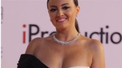 من هي النجمة بشرى التي تصدرت التريند؟