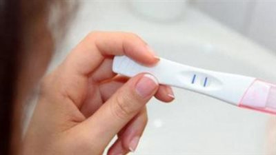 أعراض الحمل مقابل متلازمة ما قبل الحيض.. علامات مشتركة وأخرى مميزة