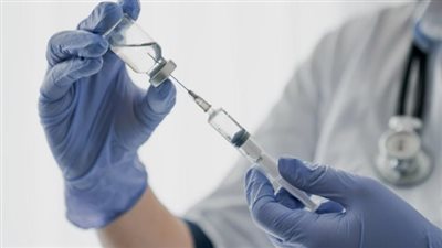 فوائد تلقى كبار السن لقاح الإنفلونزا السنوي