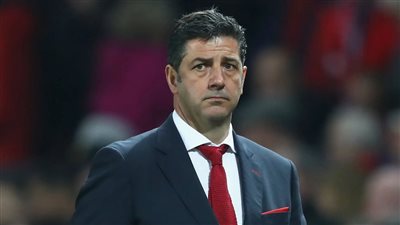 رسميا.. روي فيتوريا مديرا فنيا لنادي باناثينايكوس اليوناني