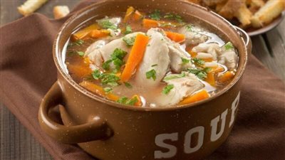 فوائد حساء الدجاج.. 3 منافع مذهلة لعلاج البرد والإنفلونزا