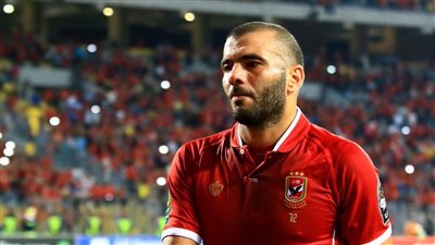 مفاجأة.. عماد متعب: أتواصل مع برشلونة لتنظيم مباراة اعتزالي