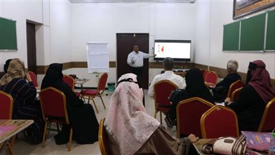 الأمانة العامة للانتقالي الجنوبي باليمن تنظم دورة تدريبية بعنوان 