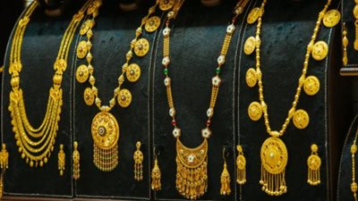 أسعار الذهب بأسواق المال في اليمن بالعملة المحلية الريال اليمني مقابل الدولار الأمريكي