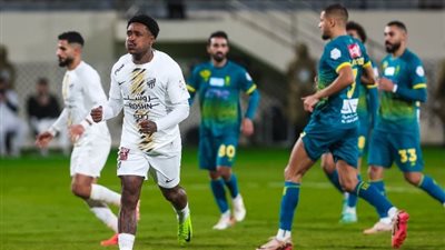 الاتحاد يخطف صدارة ترتيب الدوري السعودي بعد الفوز على العروبة