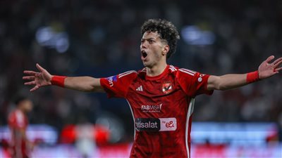 تفاصيل إصابة إمام عاشور نجم الأهلي.. ومدة الغياب