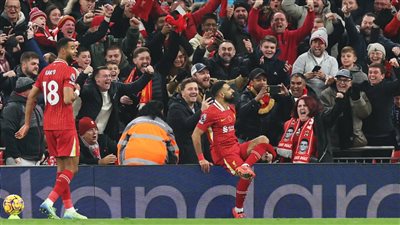 محمد صلاح يقود ليفربول للفوز على أستون فيلا والابتعاد بصدارة الدوري الإنجليزي