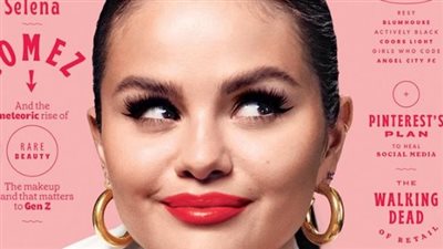 دفاعًا عن مظهرها.. سيلينا غوميز تتحدث عن صراعها مع مرض سيبو ومشكلة وزنها (صور)