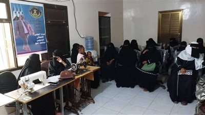 انتقالي مديرية الحوطة بمحافظة لحج يدشن معمل خياطة لتمكين النساء اقتصاديا بالمديرية 