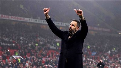 نيستلروي يقترب من العودة للتدريب في إنجلترا بعد إقالته من مانشستر يونايتد